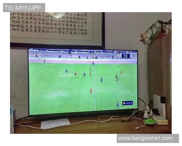 探索足球最强阵型的秘密与战术解析助你赢得比赛胜利 探索足球最强阵型的秘密与战术解析助你赢得比赛胜利